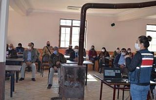 Jandarma’dan aile içi şiddetle mücadele eğitimi