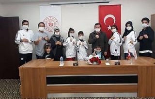 Kabakçı’dan şampiyonlara ziyaret