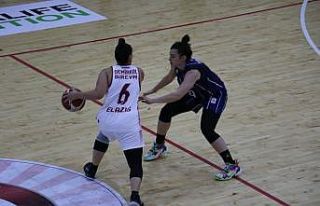 Kadınlar Basketbol Süper Ligi: B.Elazığ İl Özel...