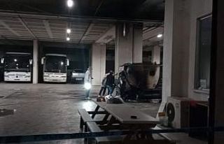 Karabük Üniversitesi otoparkında çıkan yangın...