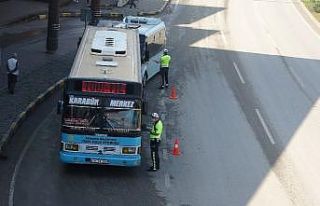 Karabük’te minibüs ve otobüslerde kurallara uyuluyor