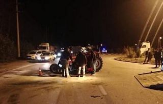 Karabük’te traktör ve otomobil çarpıştı