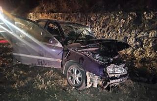 Kastamonu’da minibüs ile otomobil çarpıştı:...