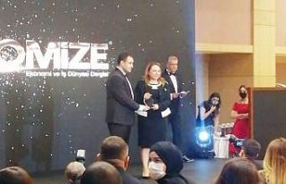 Kayısı çekirdeği çalışmaları ödül getirdi