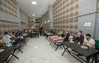 Kaymakam Aslan, gençlerle bir araya geldi