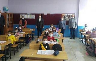 Kaymakam Erdem’den okullara ziyaret