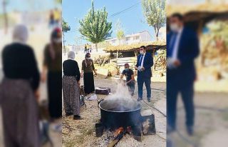 Kaymakam Kılınç kırsal mahallelerde maske dağıttı