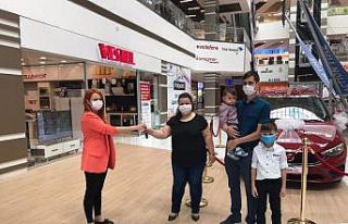 Kaysermall Outlet talihlisi otomobilini teslim aldı