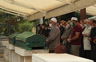 Kazada ölen baba ve oğlu son yolculuğuna uğurlandı