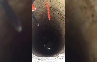 Kendi ipiyle 8 metrelik kuyuya düştü