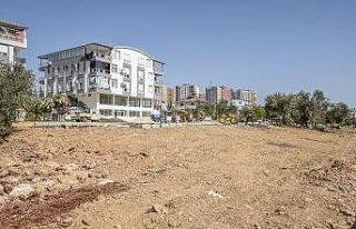 Kepez Belediyesi’nden Ünsal’a spor sahalı yeşil...