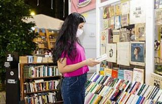 Kepez’in Sahaf Festivali’ne yoğun ilgi