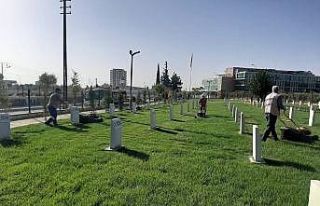 Kilis’te tarihi mezarlıklar elden geçiriliyor