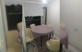 Kiraladıkları daireyi kumarhaneye çevirenler polis...
