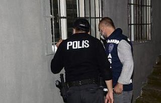 Kocaeli’de aranması olan 22 kişi eş zamanlı...