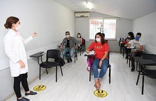 Konyaaltı Etüt Merkezi’nde eğitimler başladı