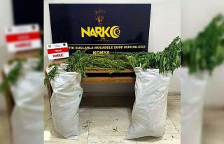 Konya’da esrar, kaçak telefon ve nargile tütünü...