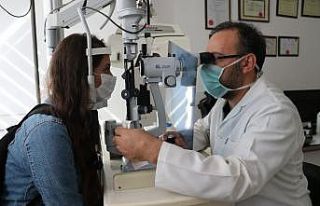 Korona virüs gözlerde rahatsızlığa neden oluyor