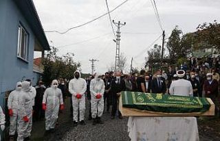 Korona’dan vefat eden muhtar toprağa verildi