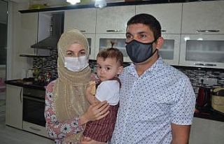 Koronanın ayırdığı baba-kız kavuştu