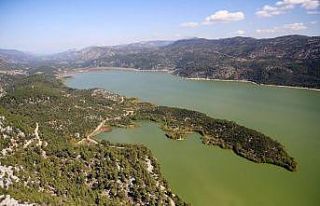 Kovada Gölü Milli Parkı’nda renk cümbüşü...