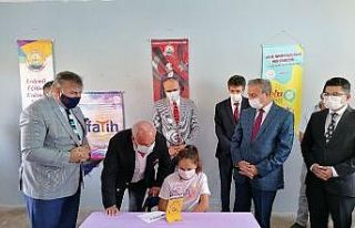 Köy okulları yeniden eğitime açıldı