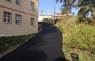 Köyünün dört bir yanında asfaltlama yapıldı