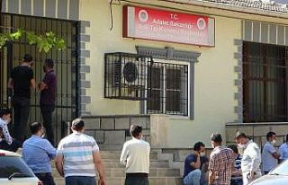 Küçük çoban serinlemek için girdiği gölette...