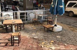 Kuşadası’nda 35 kişi hafif yaralandı, 100 hasarlı...