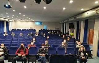 Lüleburgaz’da servis görevlilerine Covid-19 eğitimi