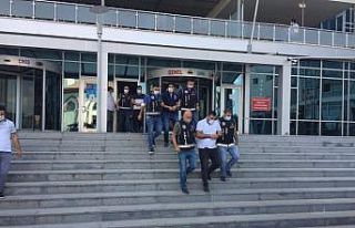 Mahkumlara usulsüz sağlık raporu düzenleyen 4...