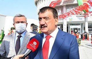 Malatya’daki bazı marketlerde Fransız ürünleri...