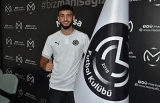 Manisa FK genç oyucuyu kadrosuna kattı