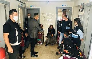 Manisa’da zabıta ekipleri dilencilere fırsat vermedi