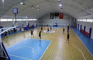 Marmaris Belediye Gençlikspor çalışmalara başladı