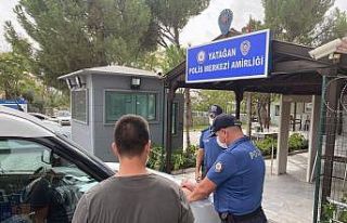 Maske takmayan 3 kişiye 2 bin 700 TL ceza