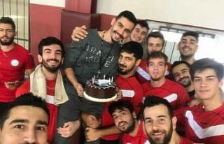 Melikgazi Belediyespor gün sayıyor