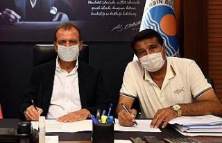 Mersin Büyükşehir Belediyesi, bin 80 işçiyi kapsayan...