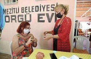 Mezitli Belediyesi Örgü Evi 3. sezonda da kapılarını...