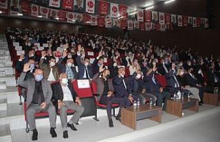 MHP Edremit Kongresi’nde Halil Görmen güven tazeledi