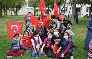 Minik kursiyerler Cumhuriyet Bayramını kutladı