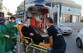 Motosikletin çarptığı vatandaş yaralandı