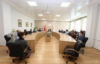 Müdür Başyiğit, köy okullarındaki idarecilerle...