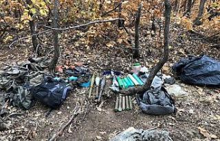 Muş’ta PKK terör örgütüne ait silah ve mühimmat...