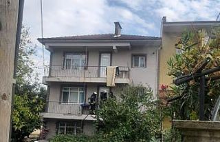 Mutfakta çıkan yangın kısa sürede söndürüldü