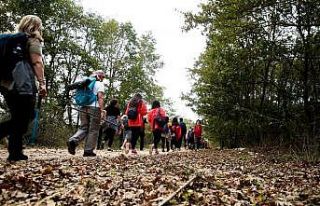 Nilüfer’de sonbaharın keyfini doğa yürüyüşünde...