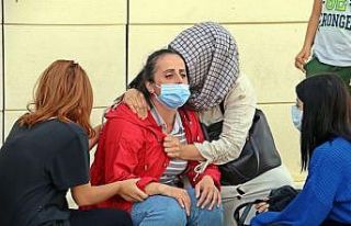 Oğlunun tabutuna son kez bakan annenin feryadı yürekleri...