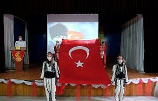 Öğrencilerin ’Cumhuriyet’ coşkusu renkli görüntülere...