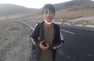 Okula gidebilmek için her gün 25 kilometre yolu...