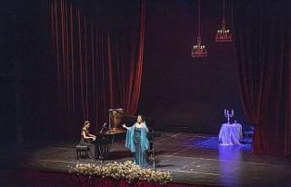 Opera sahnesinde Rus bestecileri konseri
